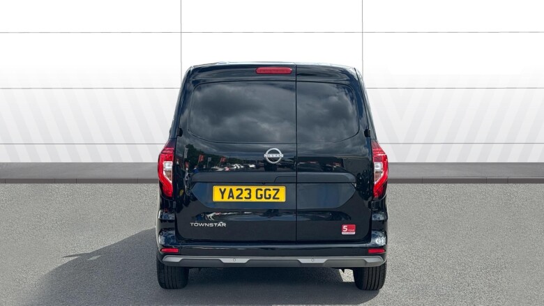 Nissan Townstar L1 Petrol 1.3 Tekna Van